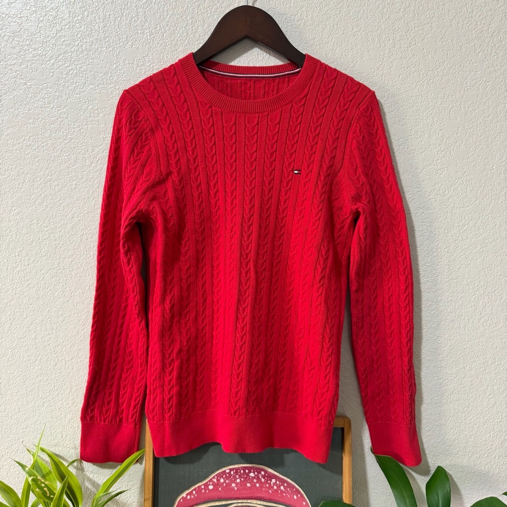 ✨4 for $15✨ Red Cable Knit Sweater